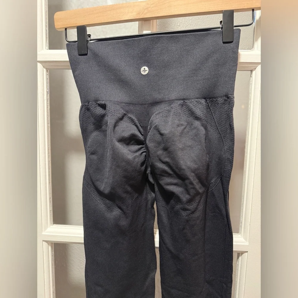 NWT Halara UltraSculpt™ SoCinched High Waisted Scrunch Butt Lifting Leggings - Picture 6 of 9